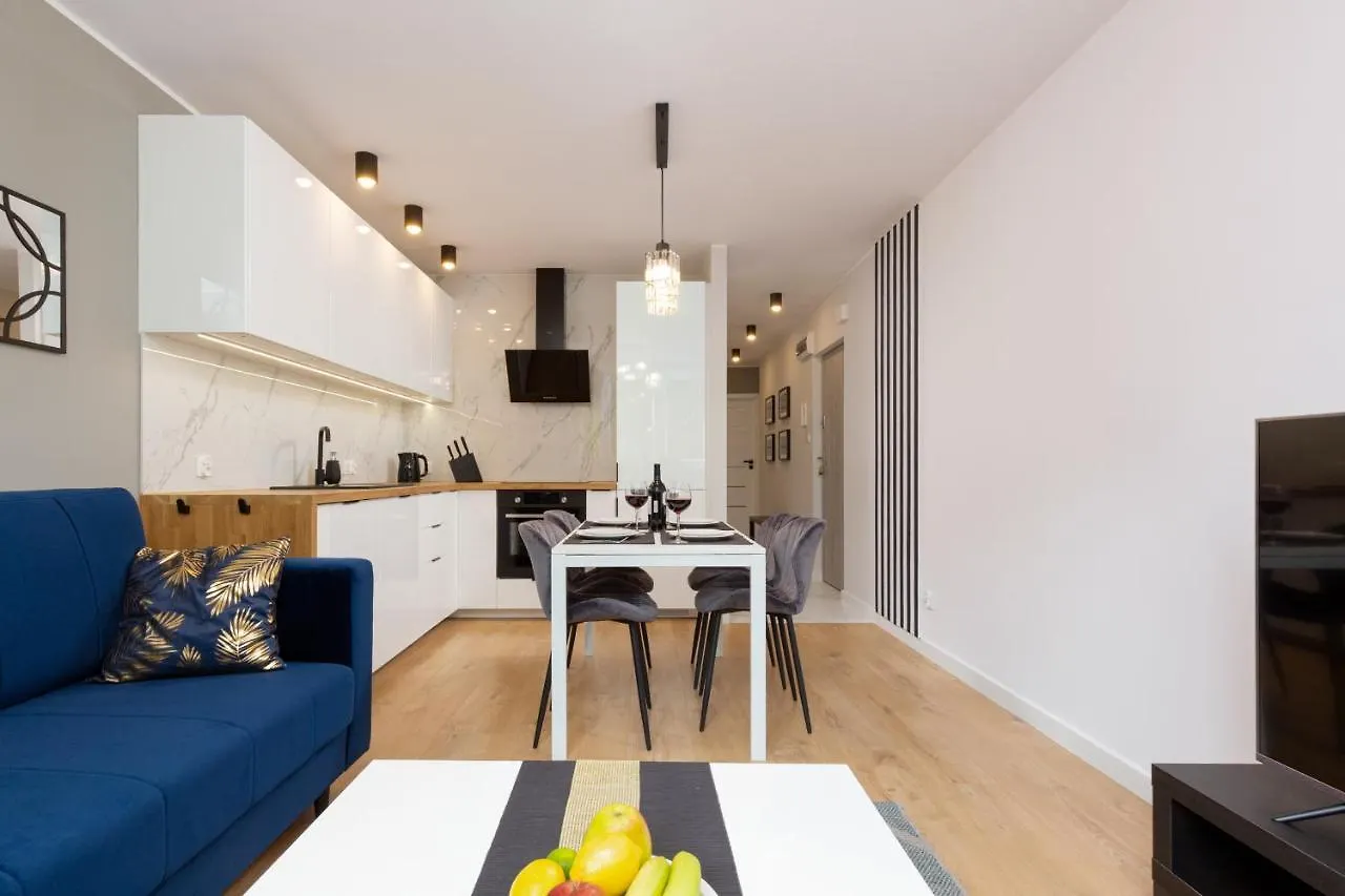 Beautiful Two-Bedroom Apartment Warsaw Bielany By Noclegi Renters