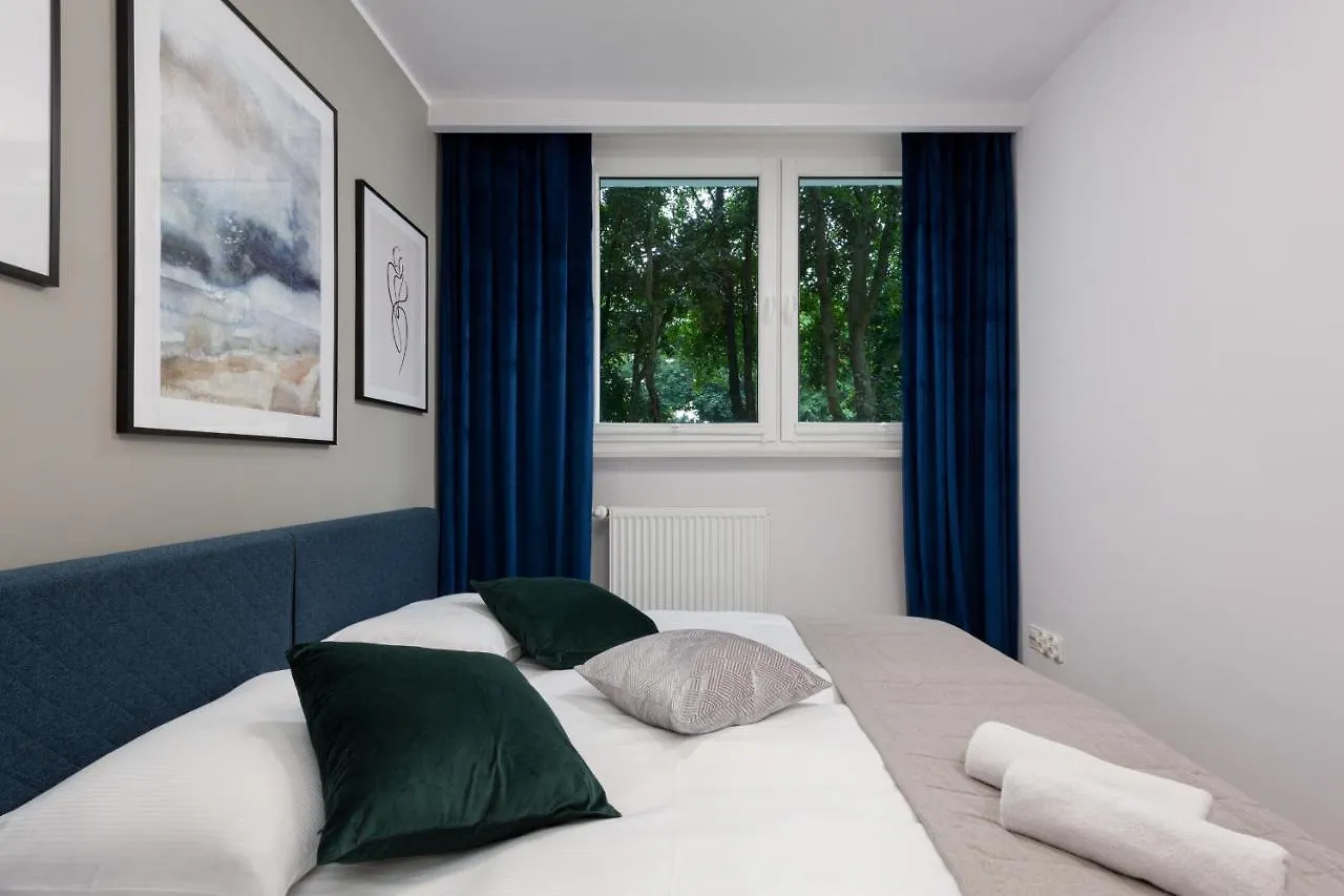 Beautiful Two-Bedroom Apartment Warsaw Bielany By Noclegi Renters