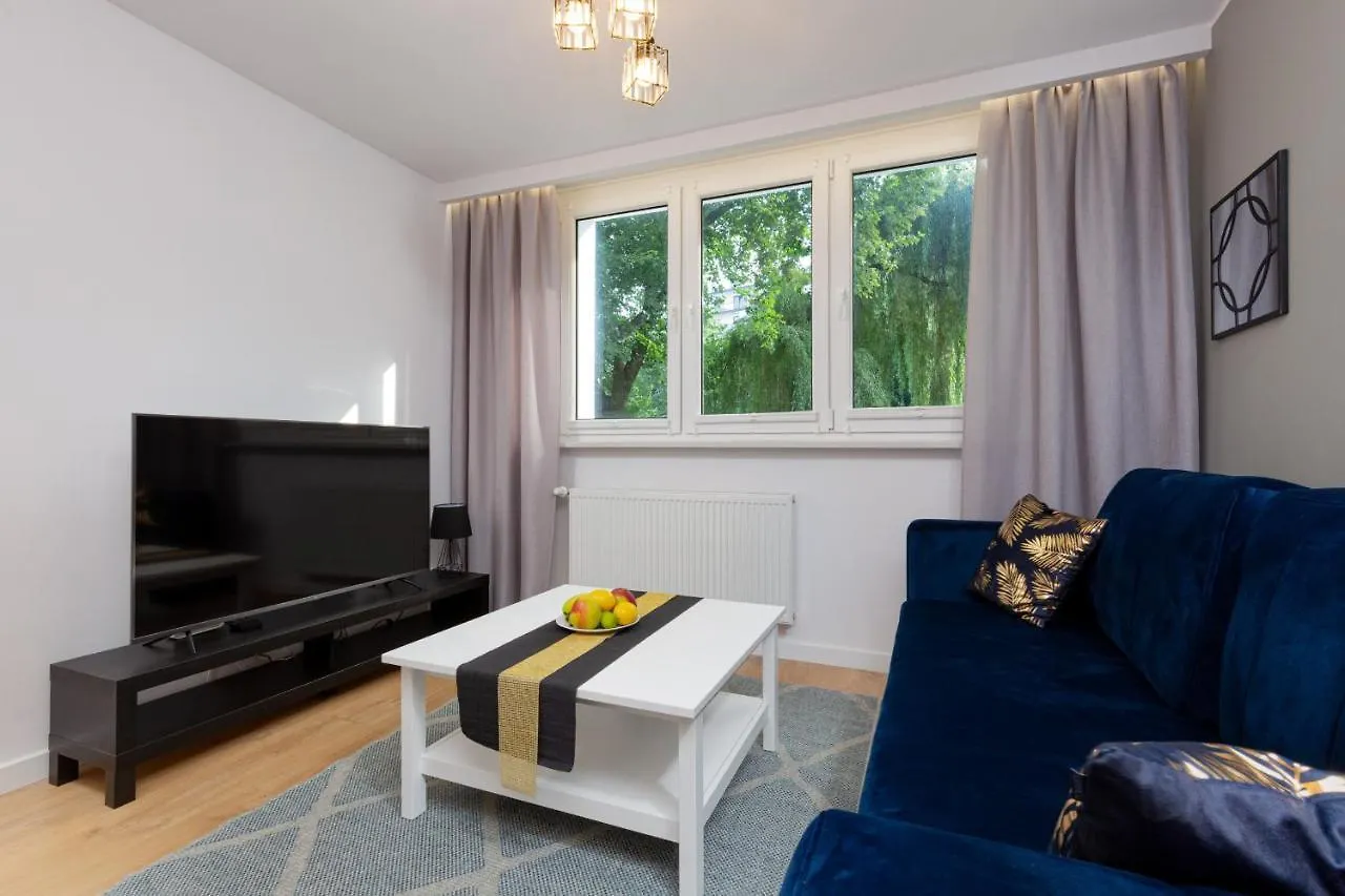 Beautiful Two-Bedroom Apartment Warsaw Bielany By Noclegi Renters