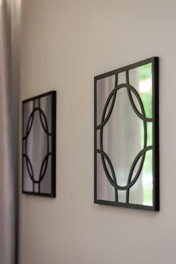 Beautiful Two-Bedroom Apartment Warsaw Bielany By Noclegi Renters